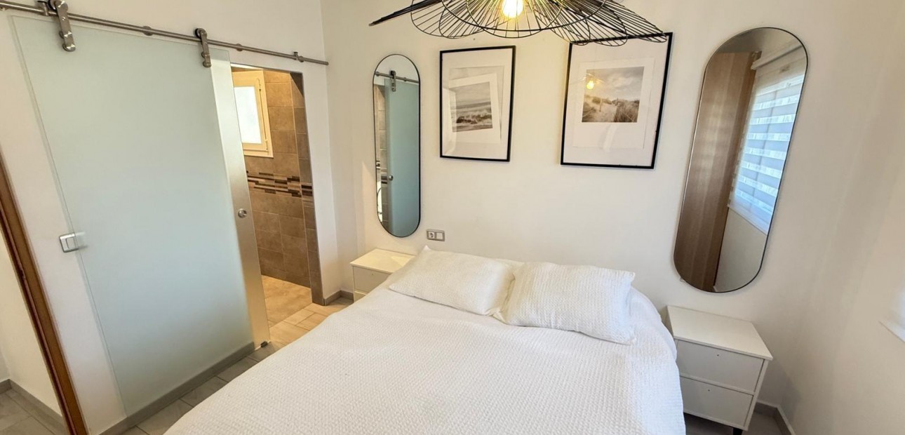 Venta - Villa -
Orihuela Costa - Las Filipinas