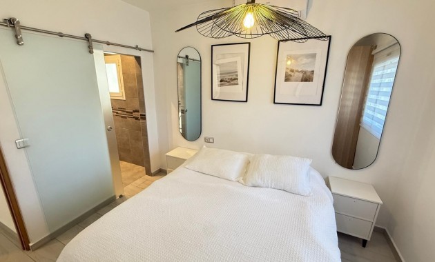 Venta - Villa -
Orihuela Costa - Las Filipinas