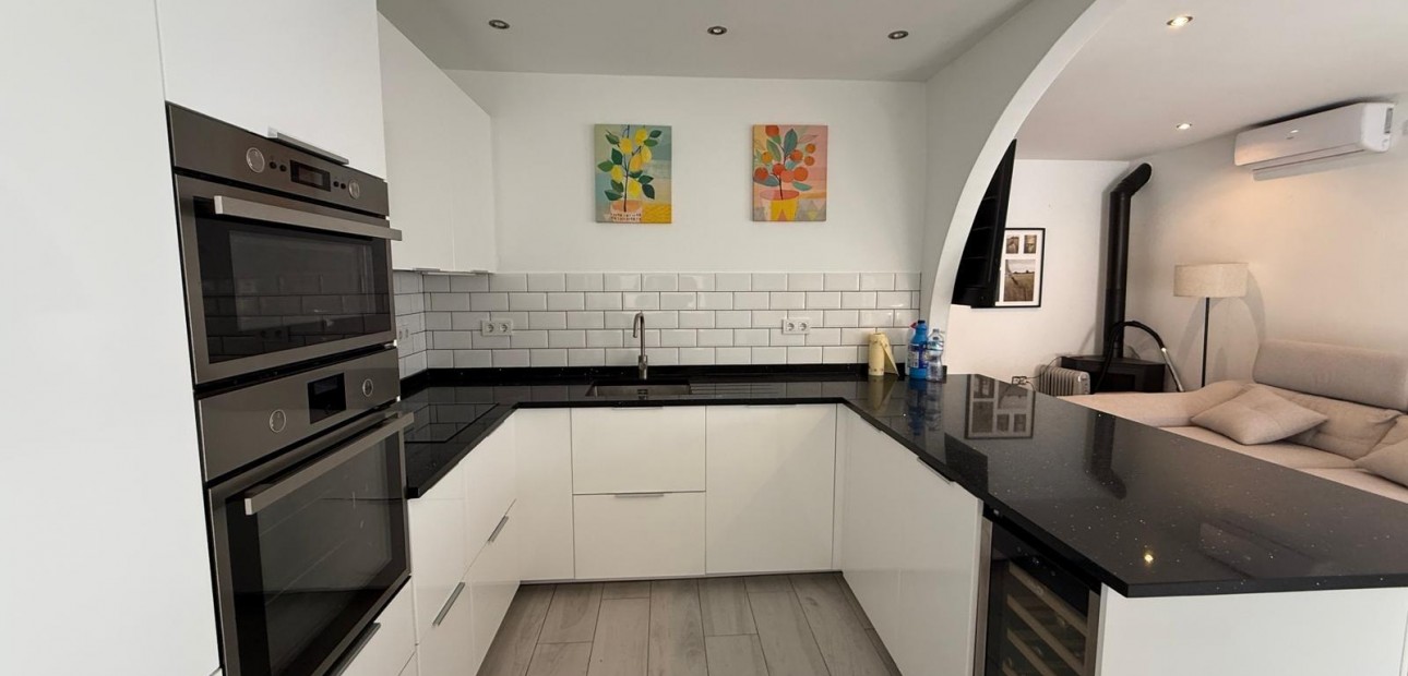 Venta - Villa -
Orihuela Costa - Las Filipinas