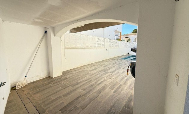 Venta - Villa -
Orihuela Costa - Las Filipinas