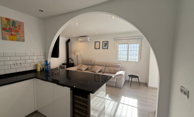 Venta - Villa -
Orihuela Costa - Las Filipinas