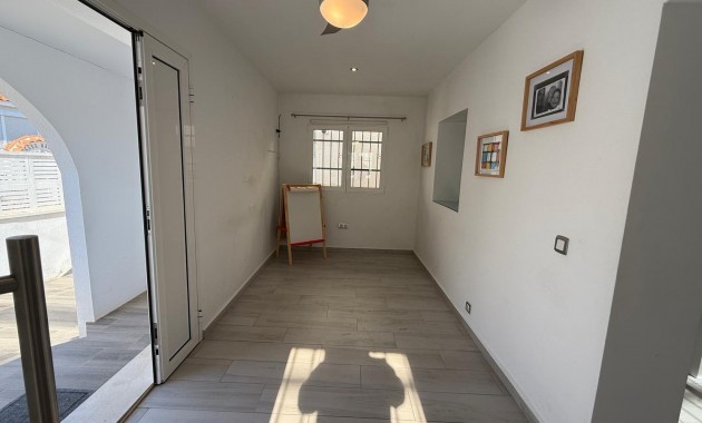 Venta - Villa -
Orihuela Costa - Las Filipinas