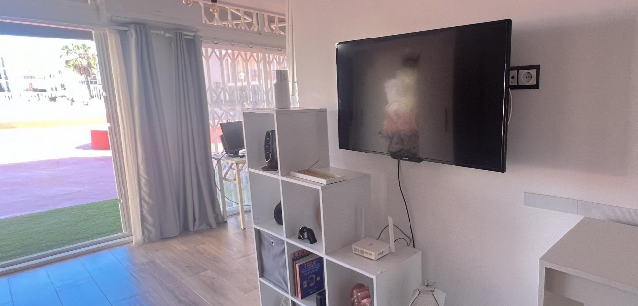 Venta - Apartamento / piso -
Orihuela - Montepinar-La Aparecida-Raiguero