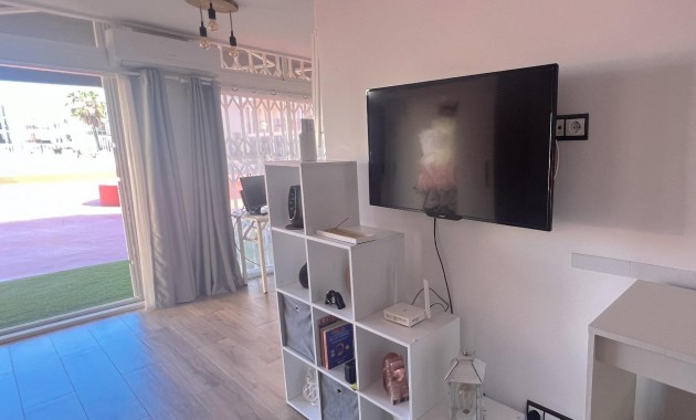 Venta - Apartamento / piso -
Orihuela - Montepinar-La Aparecida-Raiguero