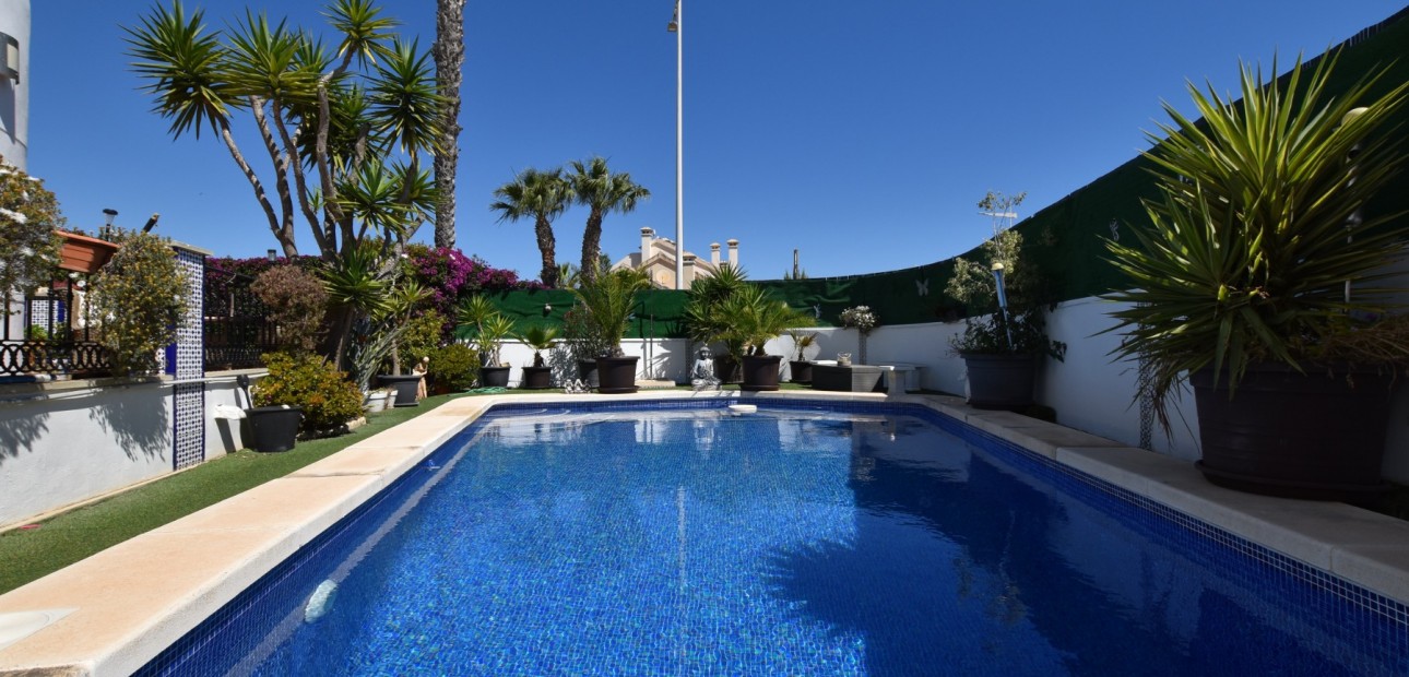 Venta - Detached Villa -
Algorfa - La Finca Golf Resort