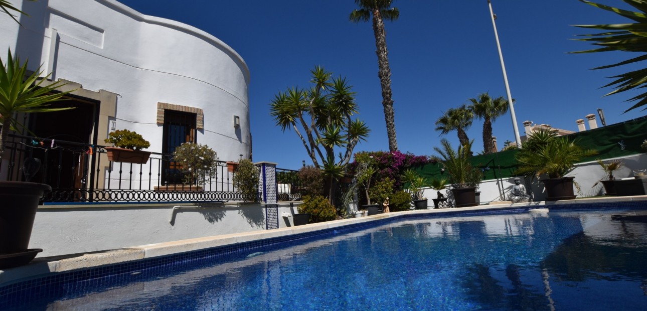 Venta - Detached Villa -
Algorfa - La Finca Golf Resort