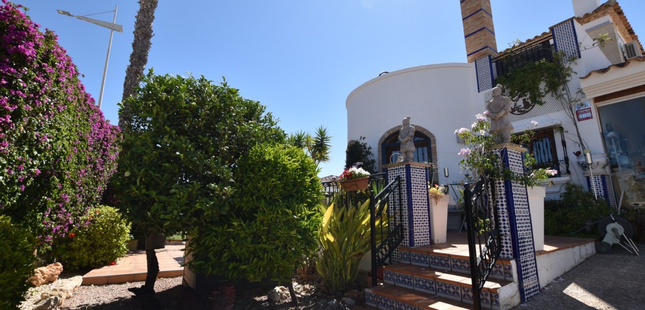Venta - Detached Villa -
Algorfa - La Finca Golf Resort
