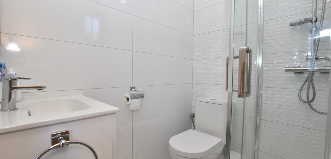 Venta - Adosado -
Algorfa - La Finca Golf Resort