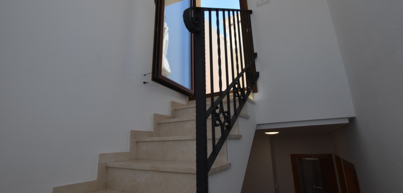 Venta - Adosado -
Algorfa - La Finca Golf Resort