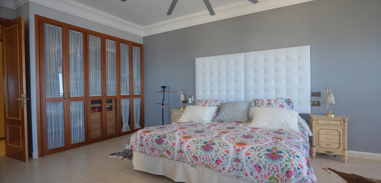 Venta - Apartamento / piso -
Benidorm - Benidorm - City