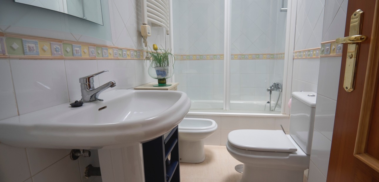 Venta - Apartamento / piso -
Benidorm - Benidorm - City
