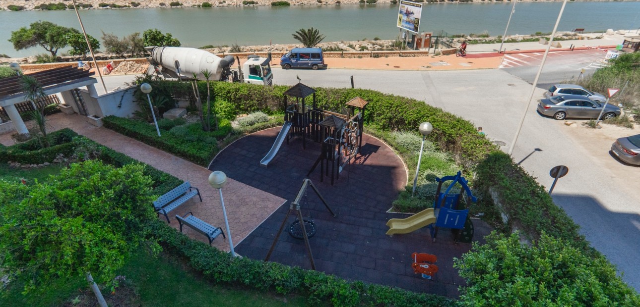 Venta - Apartamento / piso -
Guardamar del Segura - Guardamar del Segura - Town