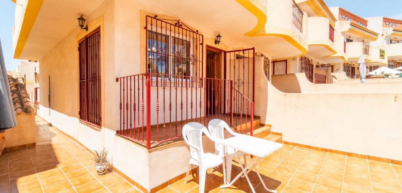 Long time Rental - Terraced house -
Orihuela Costa - La Zenia