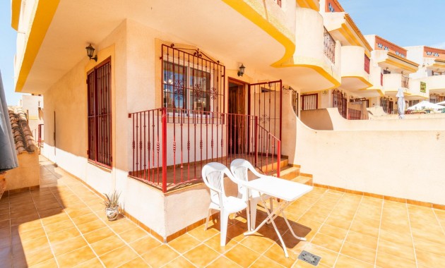 Long time Rental - Terraced house -
Orihuela Costa - La Zenia