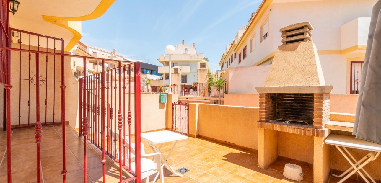 Long time Rental - Terraced house -
Orihuela Costa - La Zenia