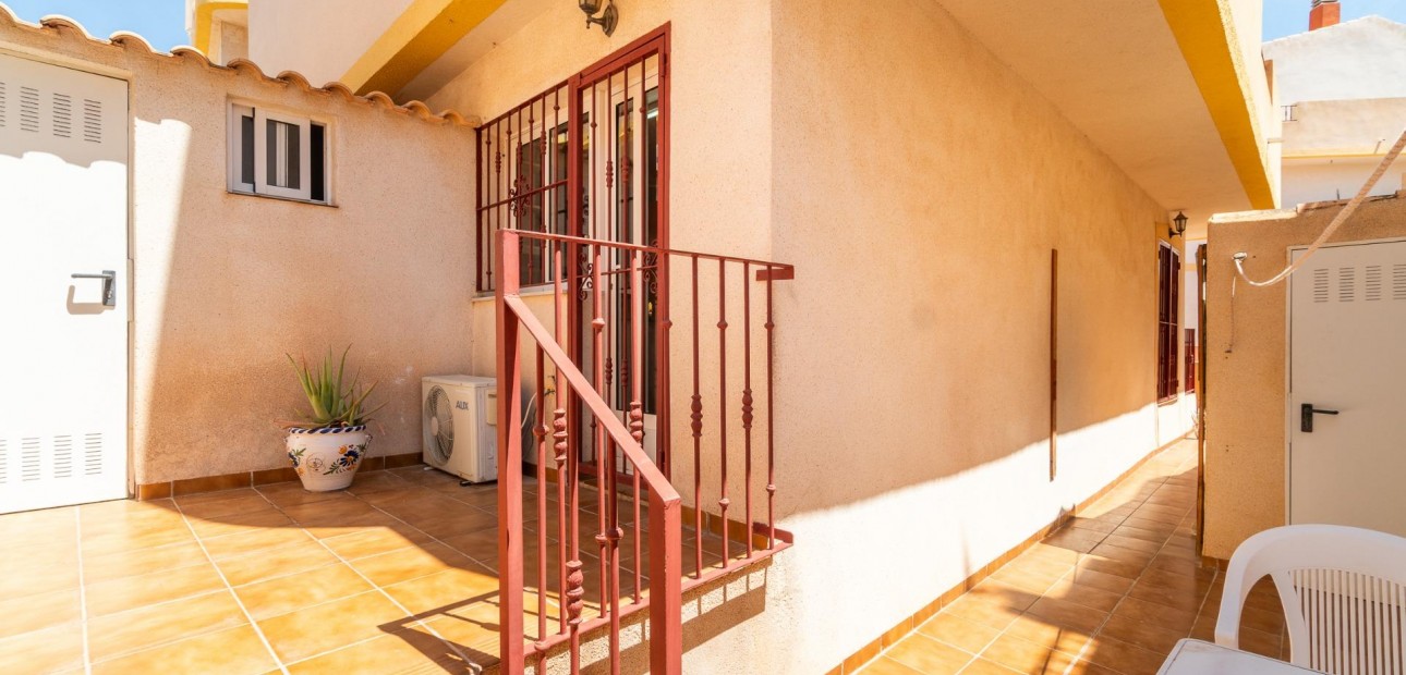 Long time Rental - Terraced house -
Orihuela Costa - La Zenia