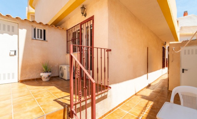 Long time Rental - Terraced house -
Orihuela Costa - La Zenia