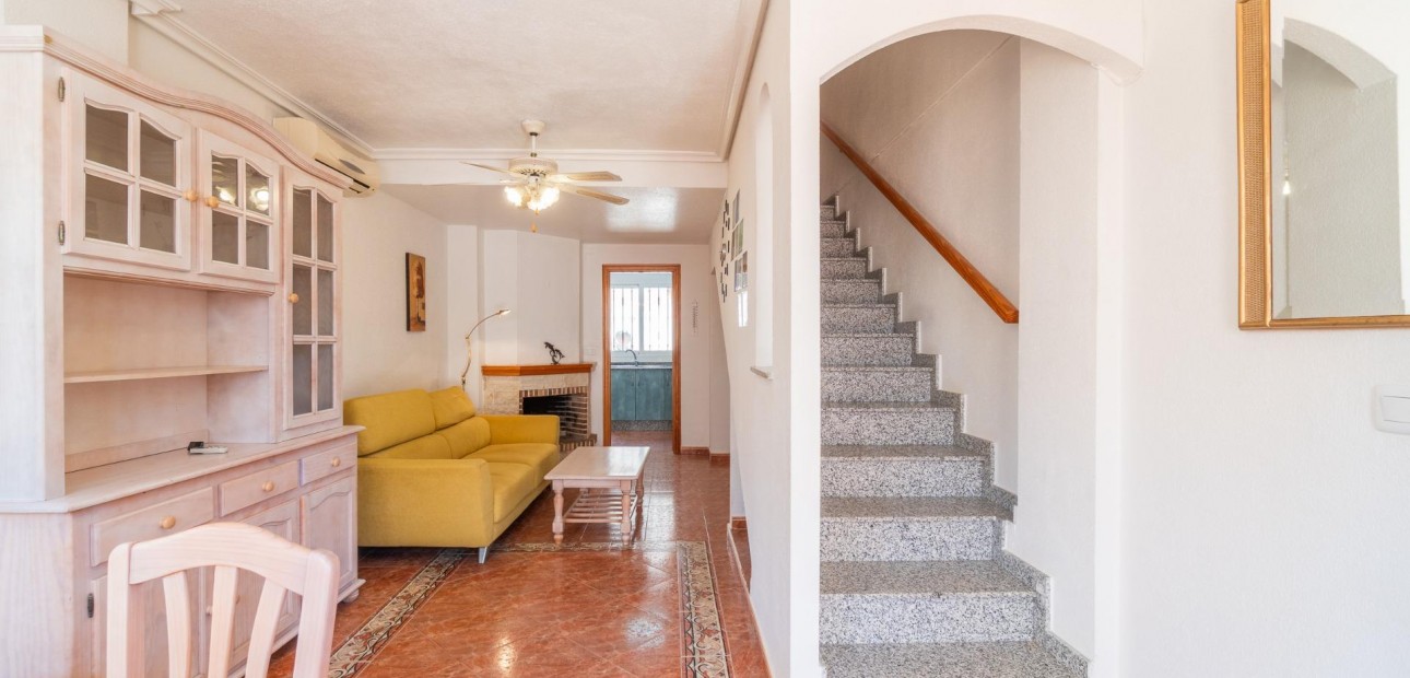 Long time Rental - Terraced house -
Orihuela Costa - La Zenia