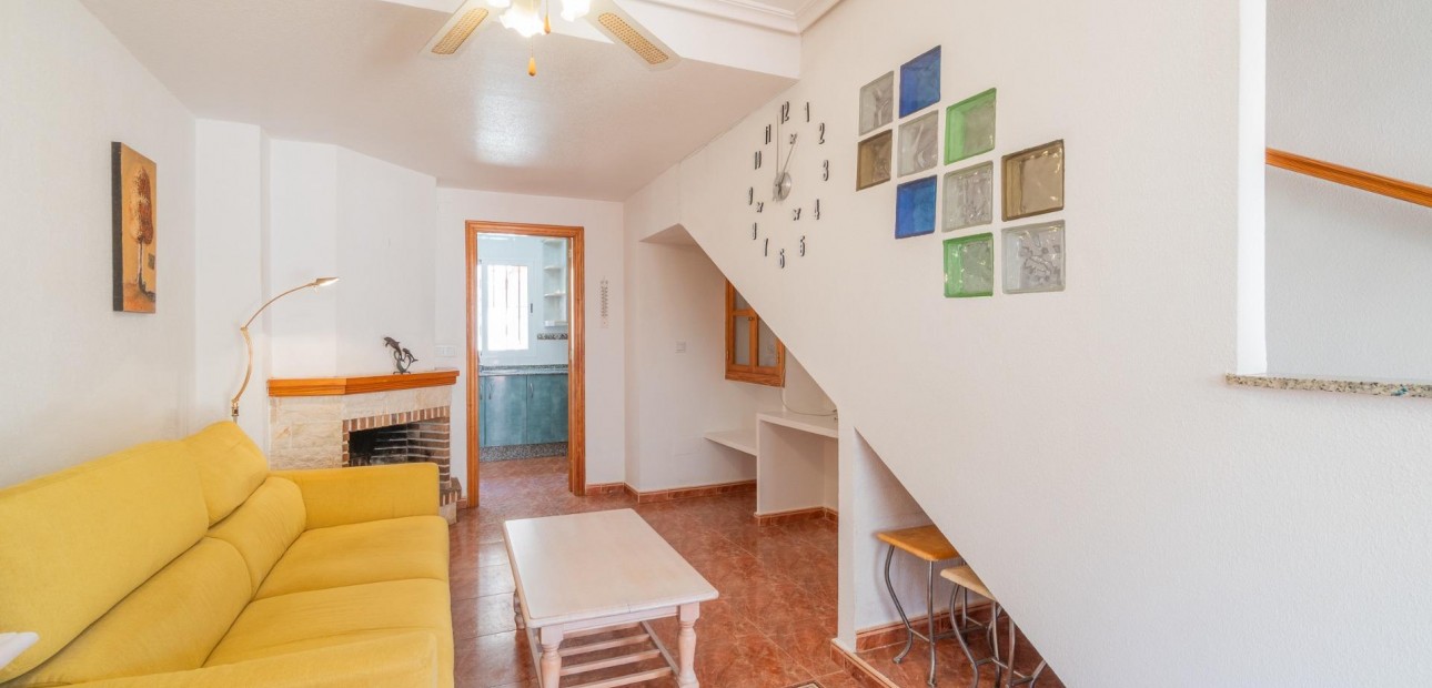 Long time Rental - Terraced house -
Orihuela Costa - La Zenia