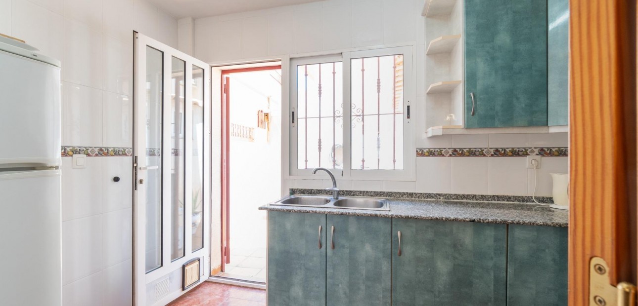 Long time Rental - Terraced house -
Orihuela Costa - La Zenia