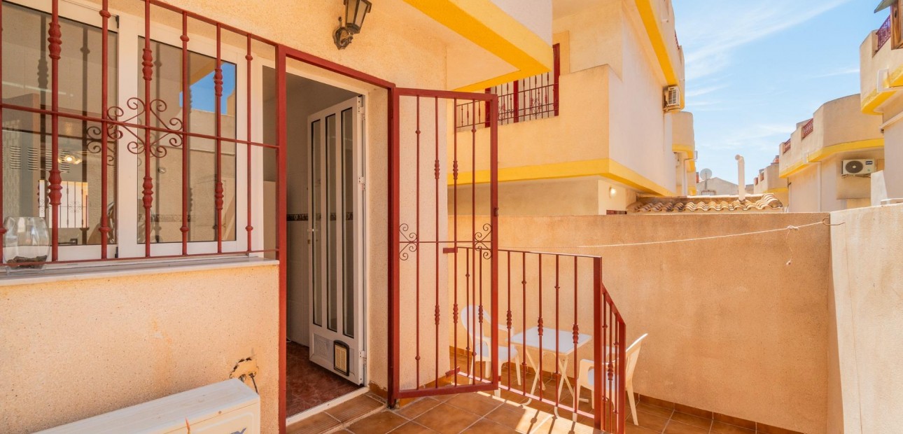 Long time Rental - Terraced house -
Orihuela Costa - La Zenia