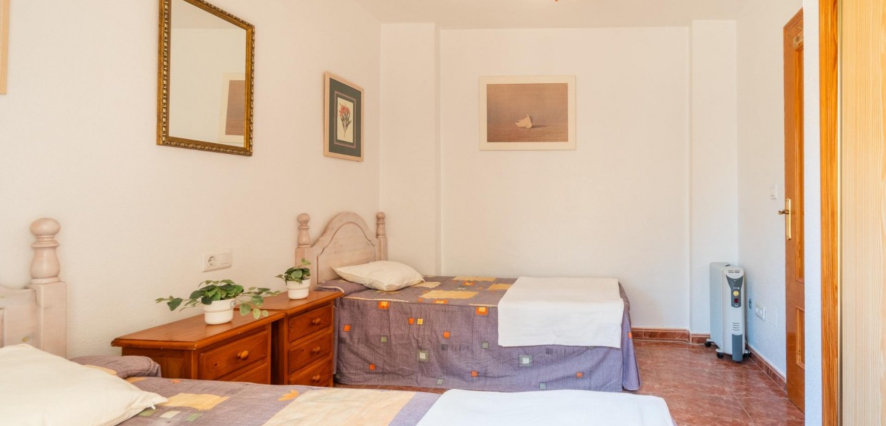 Long time Rental - Terraced house -
Orihuela Costa - La Zenia