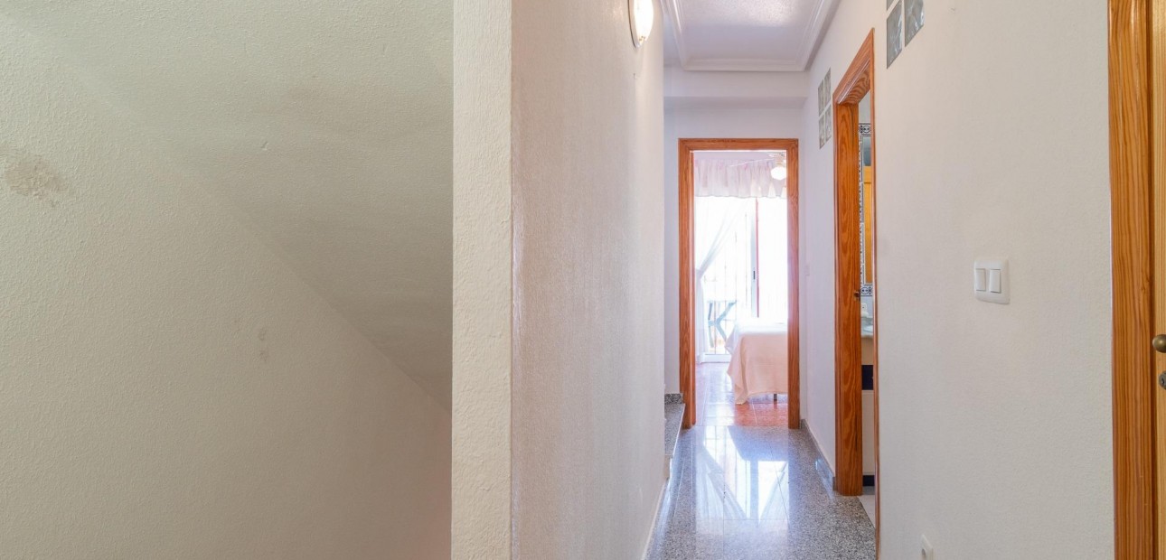 Long time Rental - Terraced house -
Orihuela Costa - La Zenia