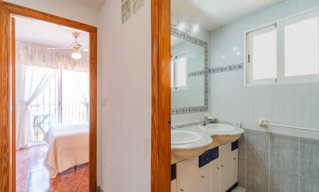Long time Rental - Terraced house -
Orihuela Costa - La Zenia