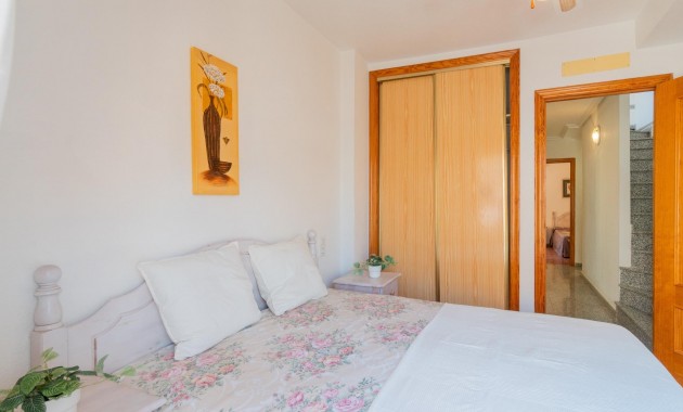 Long time Rental - Terraced house -
Orihuela Costa - La Zenia