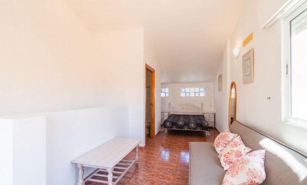 Long time Rental - Terraced house -
Orihuela Costa - La Zenia
