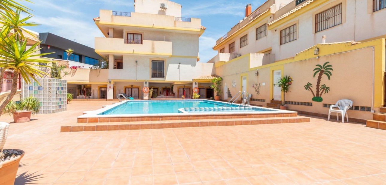 Long time Rental - Terraced house -
Orihuela Costa - La Zenia