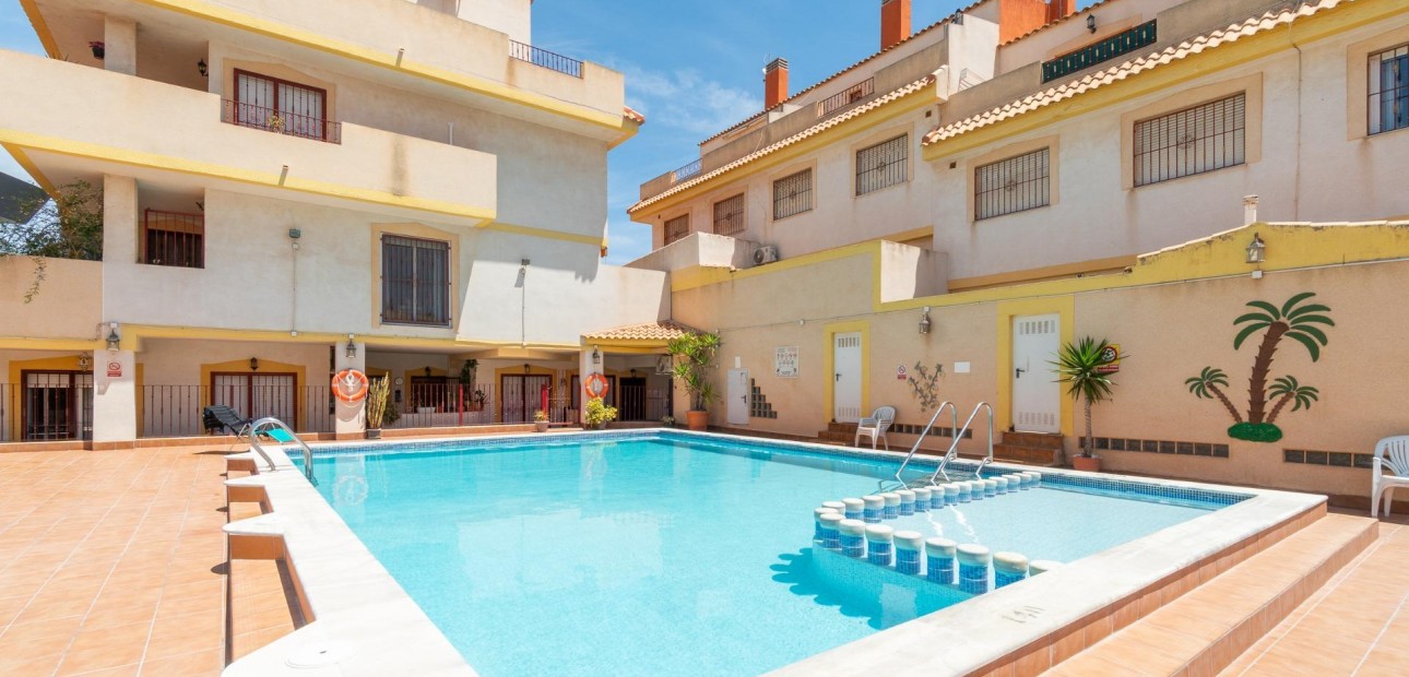 Long time Rental - Terraced house -
Orihuela Costa - La Zenia