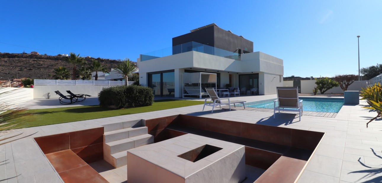 Venta - Detached Villa -
Benimar - Benimar III