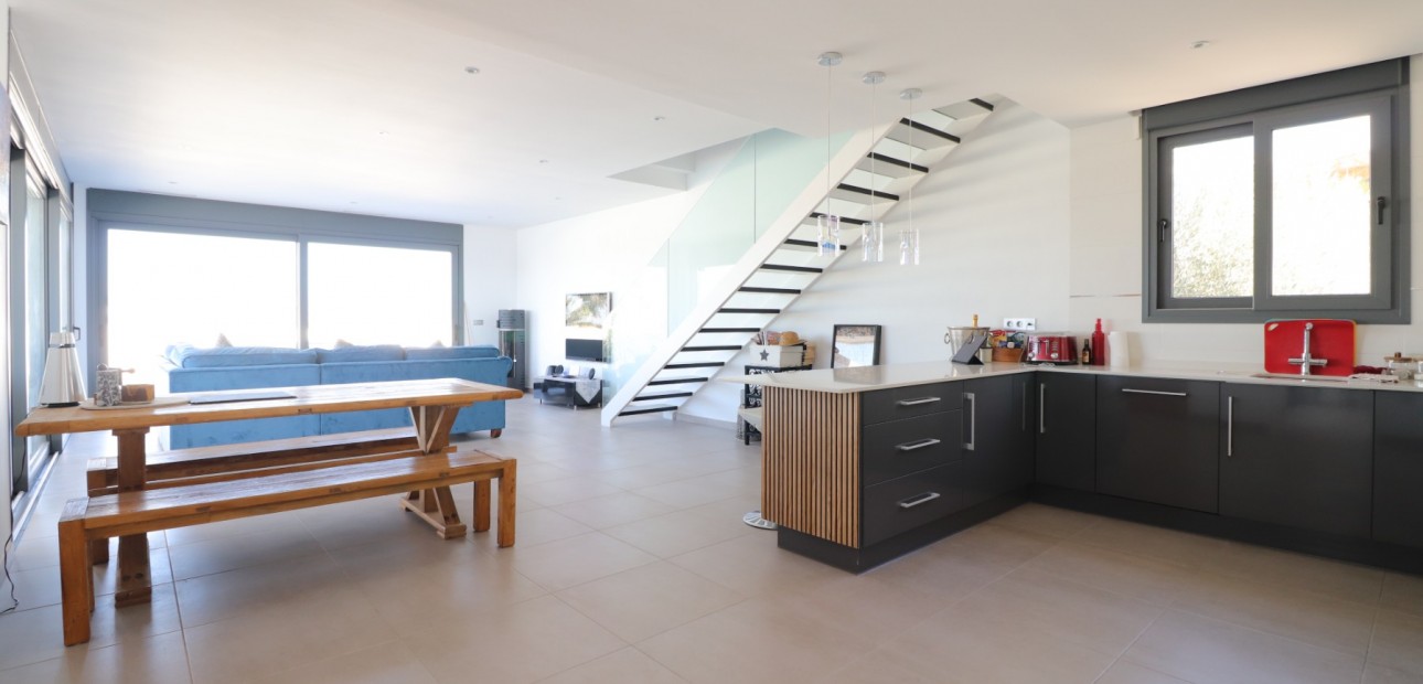 Venta - Detached Villa -
Benimar - Benimar III