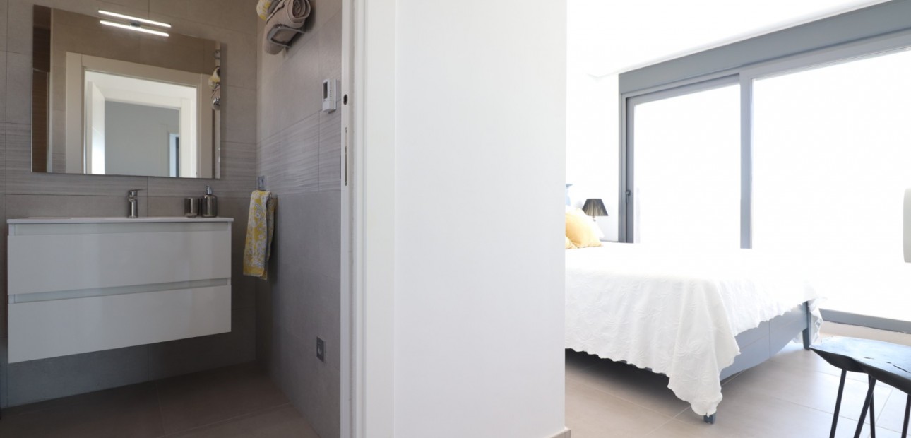 Venta - Detached Villa -
Benimar - Benimar III