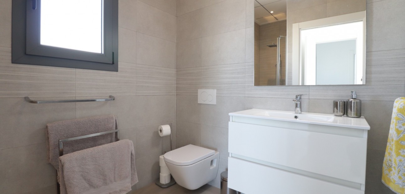 Venta - Detached Villa -
Benimar - Benimar III