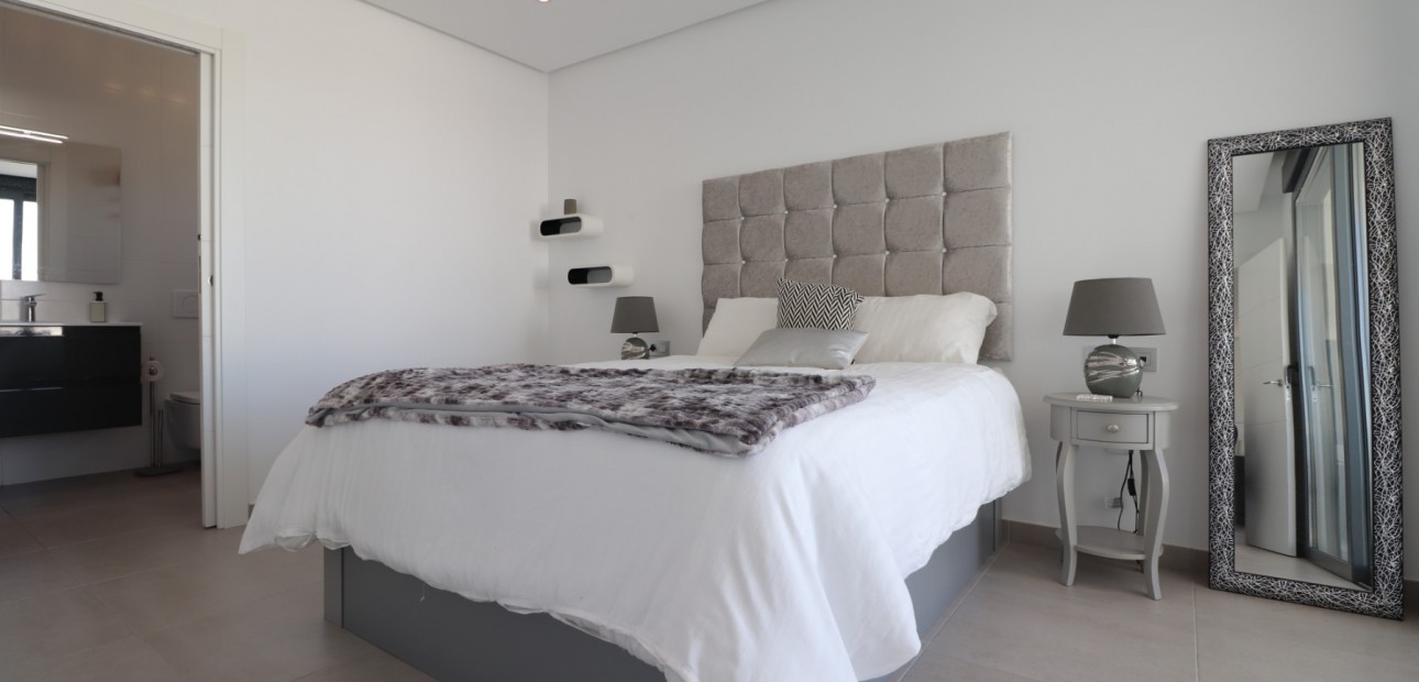 Venta - Detached Villa -
Benimar - Benimar III