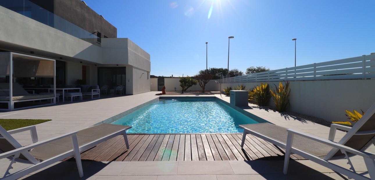 Venta - Detached Villa -
Benimar - Benimar III