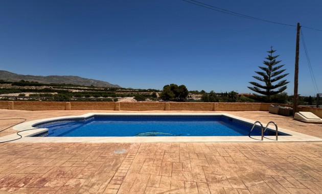 Herverkoop - Country Property -
Albatera - Albatera - Country