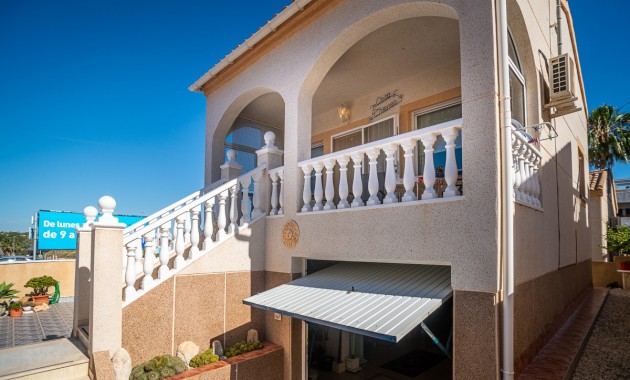 Venta - Villa -
Orihuela Costa - Los Altos