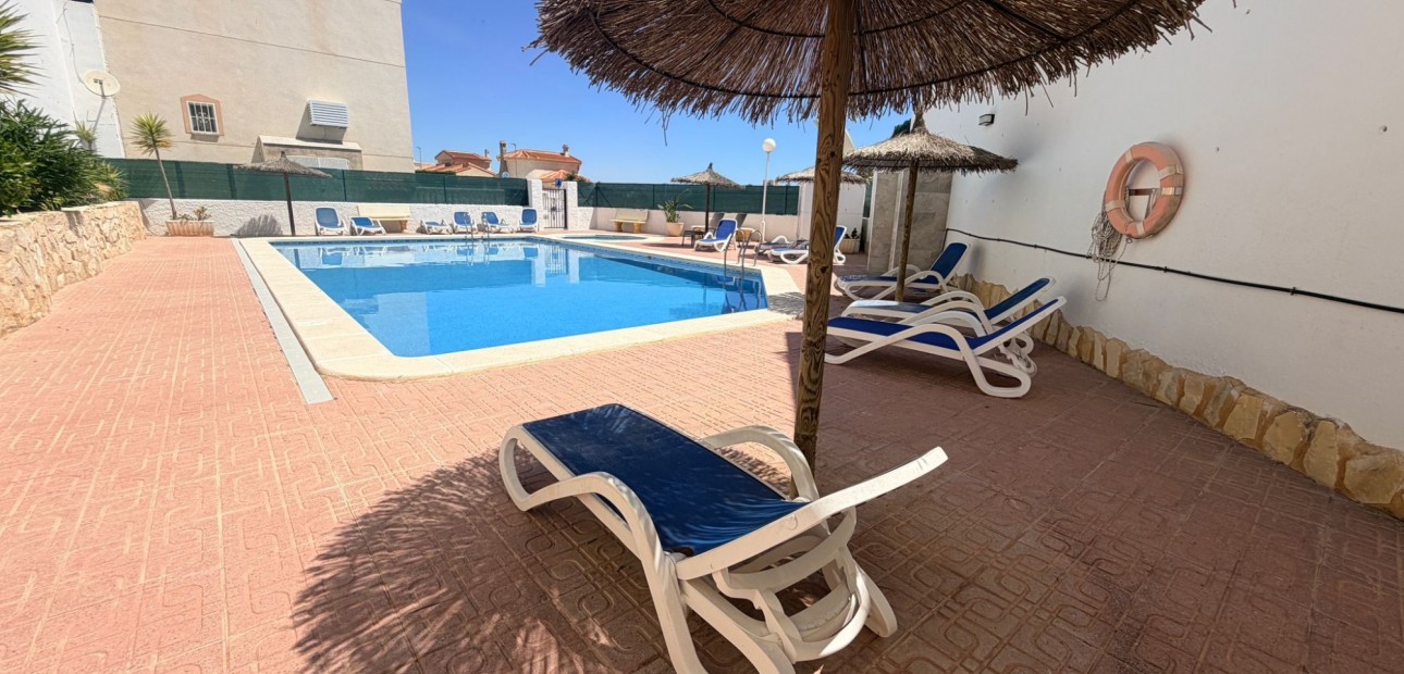 Venta - Apartamento / piso -
Ciudad Quesada - Rojales - La Marquesa Golf