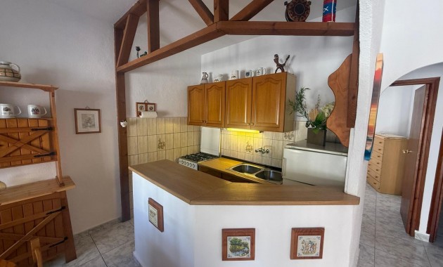 Venta - Terraced house -
Torrevieja - La Siesta - El Salado - Torreta