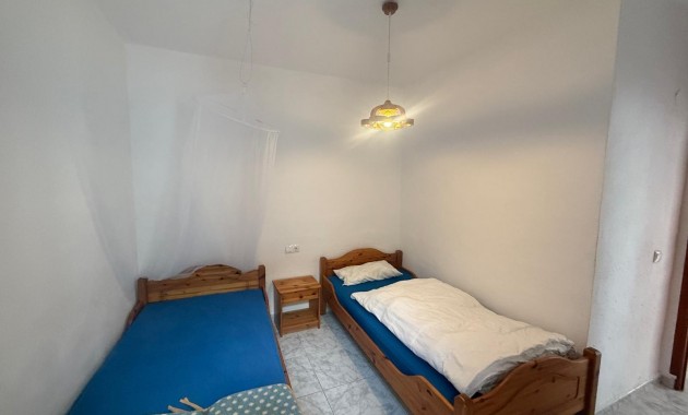 Venta - Terraced house -
Torrevieja - La Siesta - El Salado - Torreta