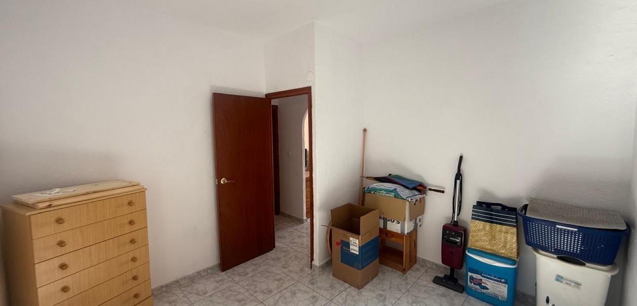 Venta - Terraced house -
Torrevieja - La Siesta - El Salado - Torreta