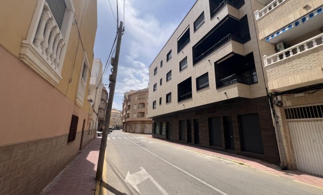 Venta - Apartamento / piso -
Torrevieja - La Mata pueblo