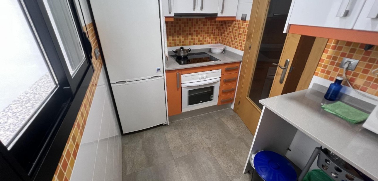 Venta - Apartamento / piso -
Torrevieja - La Mata pueblo