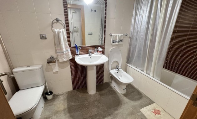 Venta - Apartamento / piso -
Torrevieja - La Mata pueblo