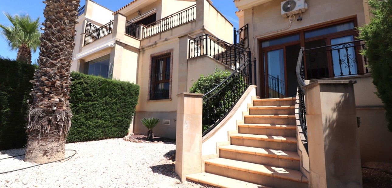 Herverkoop - Bungalow -
Algorfa - La Finca Golf Resort