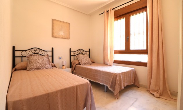 Herverkoop - Bungalow -
Algorfa - La Finca Golf Resort