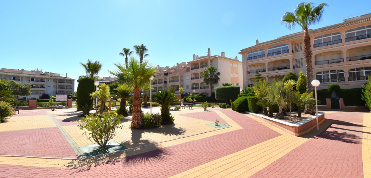Venta - Duplex -
Orihuela Costa - Playa Flamenca